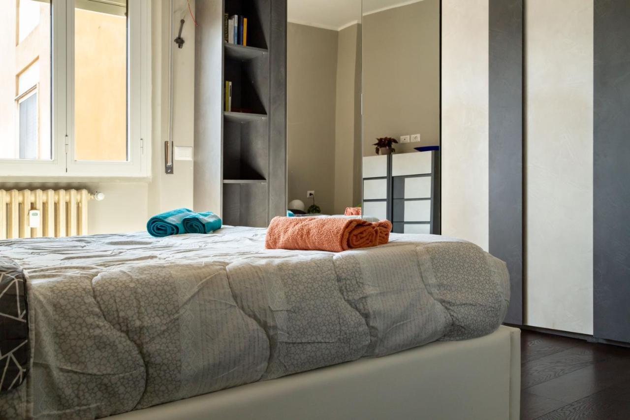 La Preziosa Apartment - By Host4U Pavia Eksteriør billede
